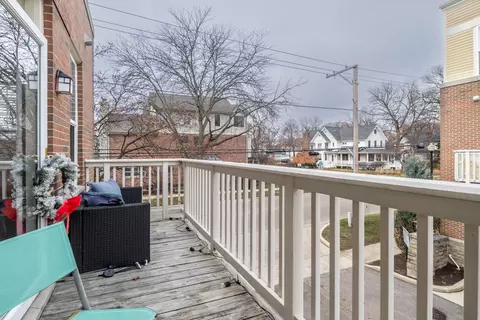 265 N West St, Wheaton, IL 60187 photo 27