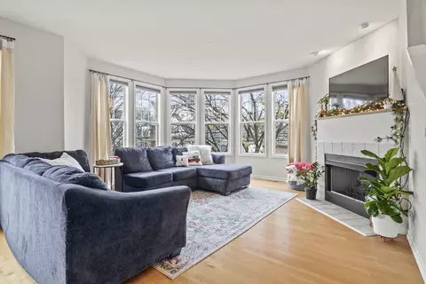 265 N West St, Wheaton, IL 60187 photo 13