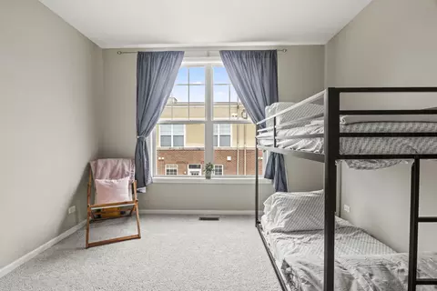 265 N West St, Wheaton, IL 60187 photo 35