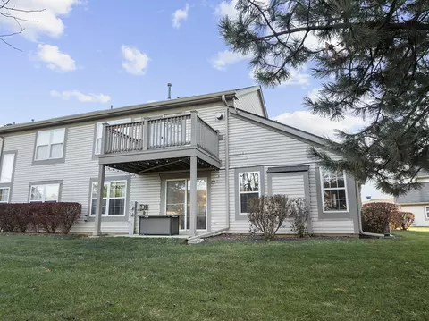 Other - 2076 Constitution Ct, Elgin, IL 60123 photo 3 of 3
