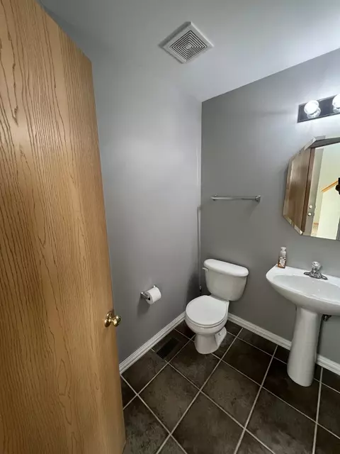 507 Prairie View Dr, Minooka, IL 60447 photo 9
