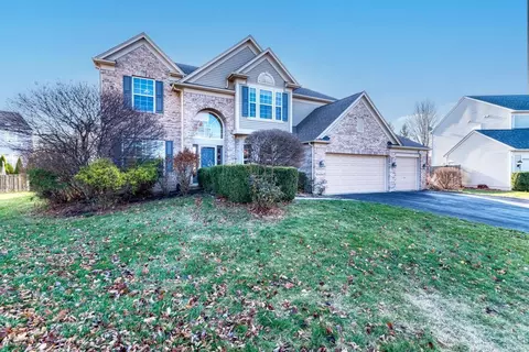 3 Marshall Ash Ct, Bolingbrook, IL 60490