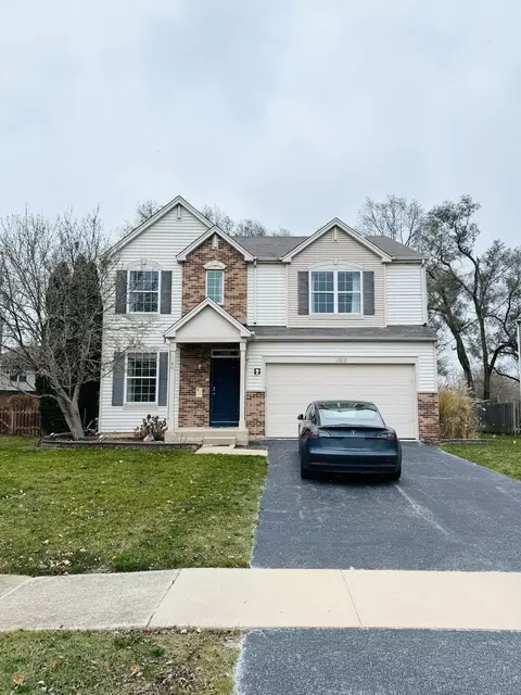 1002 Mountain View Dr, Joliet, IL 60432