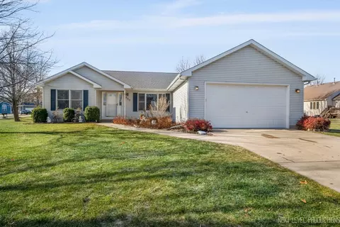 860 Warne Ct, Elburn, IL 60119
