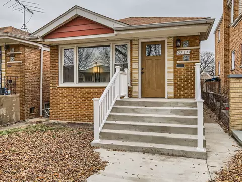 3325 S Seeley Ave, Chicago, IL 60608