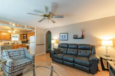 111 Cedardel St, Mchenry, IL 60051 photo 7