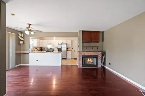 4116 Rivertowne Dr, Plainfield, IL 60586 photo 9