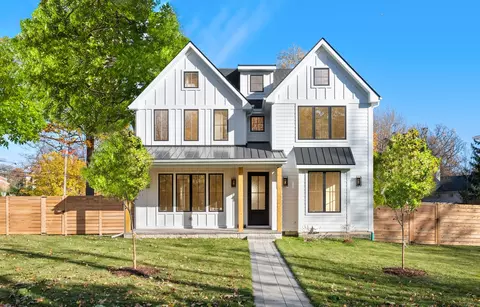 747 Walden Rd, Winnetka, IL 60093