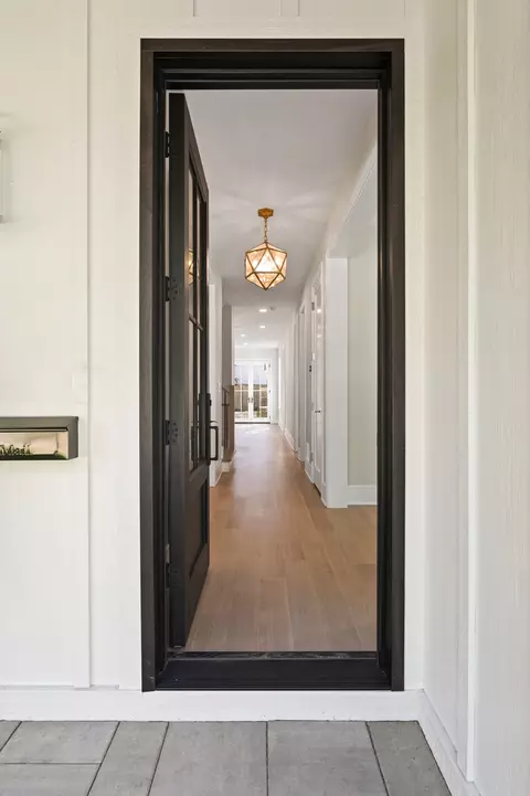 Entry Way - 747 Walden Rd, Winnetka, IL 60093 photo 1 of 6