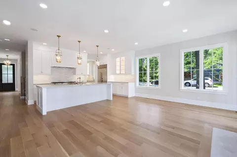 Living - 747 Walden Rd, Winnetka, IL 60093 photo 1 of 7