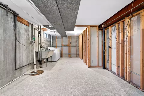 2139 W Farwell Ave #E, Chicago, IL 60645 photo 29