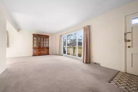 2139 W Farwell Ave #E, Chicago, IL 60645 photo 5