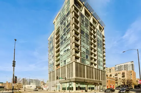 700 W Van Buren St #610, Chicago, IL 60607