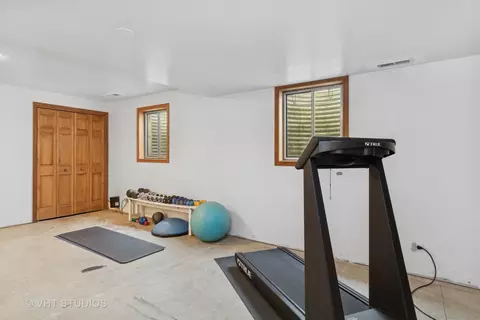 26 W040 Deerpoint Dr, Wheaton, IL 60187 photo 20