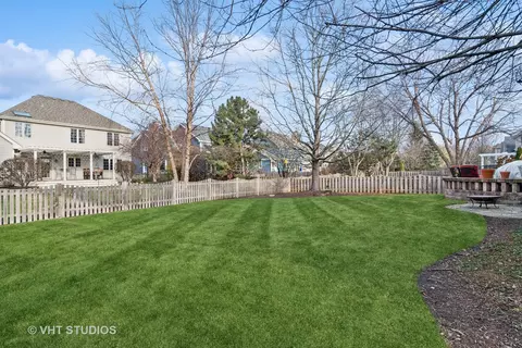 26 W040 Deerpoint Dr, Wheaton, IL 60187 photo 24