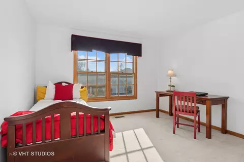 26 W040 Deerpoint Dr, Wheaton, IL 60187 photo 17