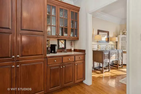 26 W040 Deerpoint Dr, Wheaton, IL 60187 photo 5