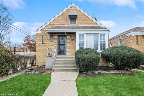 3215 W 84th Pl, Chicago, IL 60652