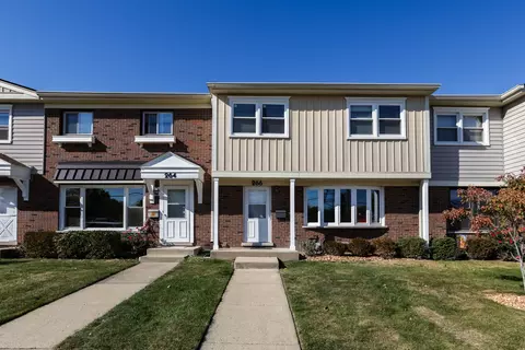 266 Station Dr, Wood Dale, IL 60191