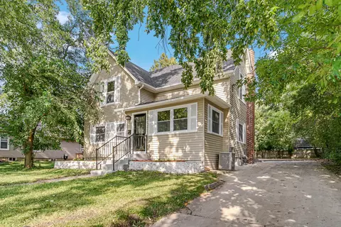 618 N Washington Ave, Batavia, IL 60510