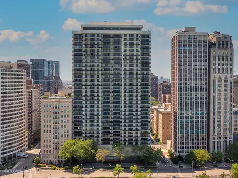 1212 N Lake Shore Dr #5AN, Chicago, IL 60610