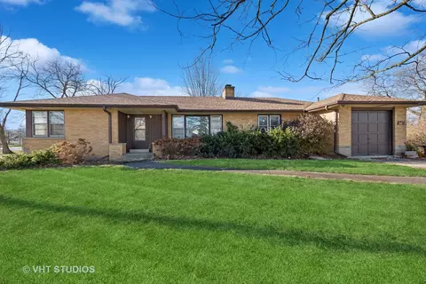 554 Haben Ln, Wheeling, IL 60090 photo 2