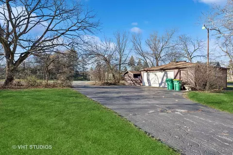 554 Haben Ln, Wheeling, IL 60090 photo 5