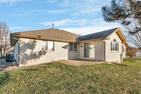 1046 Edgewater Dr, Morris, IL 60450 photo 21