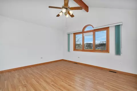 1046 Edgewater Dr, Morris, IL 60450 photo 11