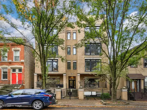 1457 W Thomas St #1W, Chicago, IL 60642