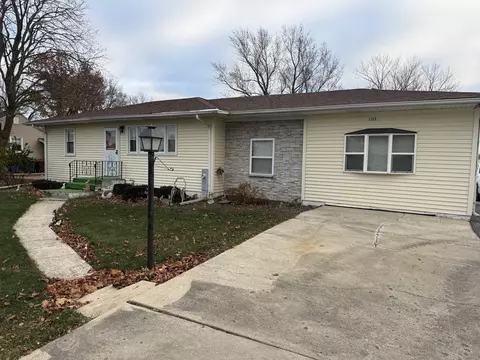 1325 E Division St, Lockport, IL 60441