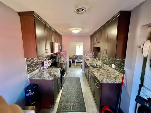 9429 Sumac Rd #D, Des Plaines, IL 60016 photo 5