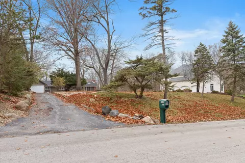 Exterior - 1010 Evergreen Cir, Olympia Fields, IL 60461 photo 1 of 4