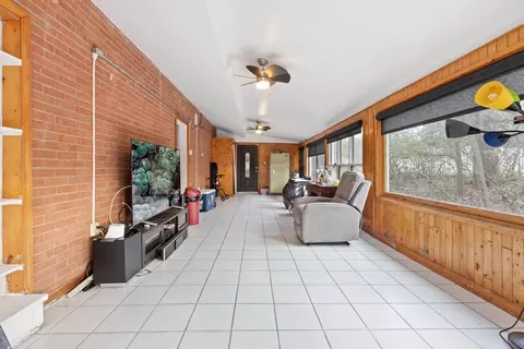 Exterior - 1010 Evergreen Cir, Olympia Fields, IL 60461 photo 3 of 4