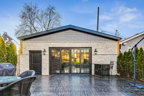 Exterior - Undisclosed, Chicago, IL 60656 photo 8 of 20