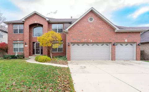 16303 Lakeside Dr, Lockport, IL 60441