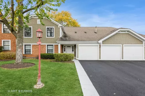 1550 7 Pines Rd #C2, Schaumburg, IL 60193
