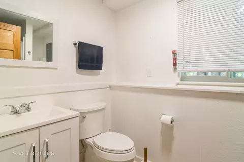 951 E Baldwin Rd, Palatine, IL 60074 photo 18