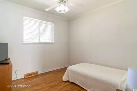 951 E Baldwin Rd, Palatine, IL 60074 photo 17