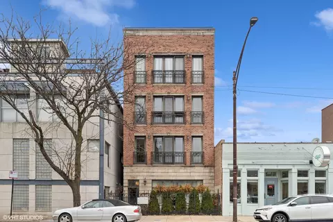 1336 W Grand Ave #2, Chicago, IL 60642
