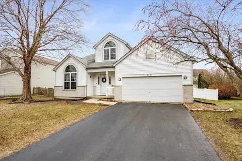 Exterior - 2202 Candlewood Dr, Plainfield, IL 60586 photo 3 of 5