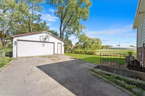 3430 Bernice Rd, Lansing, IL 60438 photo 32