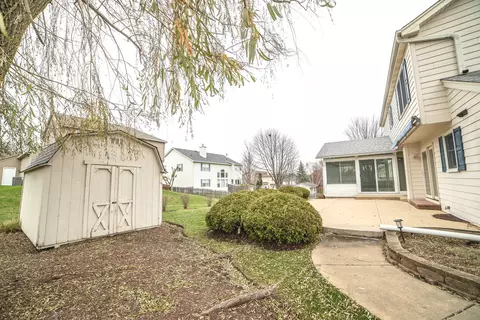 Exterior - 626 Chatham Cir, Algonquin, IL 60102 photo 2 of 2