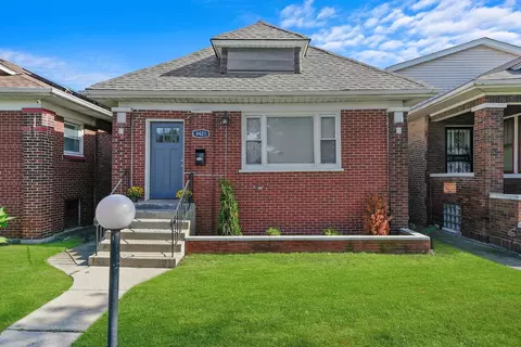 9421 S Rhodes Ave, Chicago, IL 60619