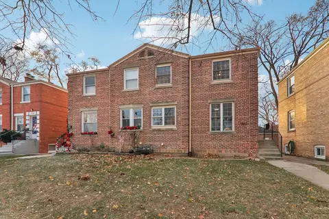 1722 Orchard St, Des Plaines, IL 60018