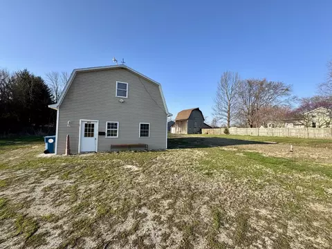 810 W Railroad Ave, Princeton, IL 61356