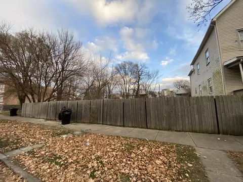 6135 S Carpenter St, Chicago, IL 60621 photo 1