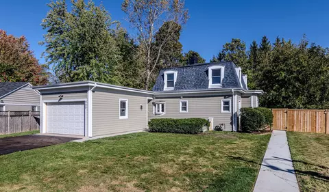 900 Illinois Rd, Wilmette, IL 60091