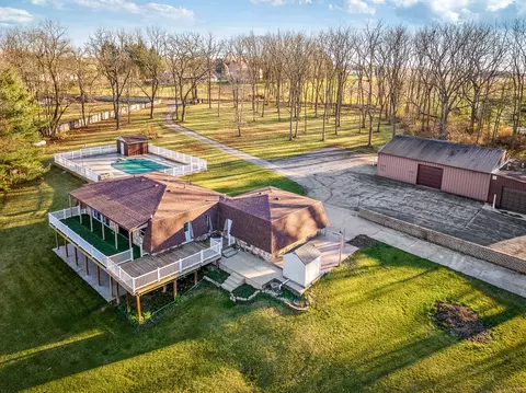 12086 Patterson Rd, Durand, IL 61024