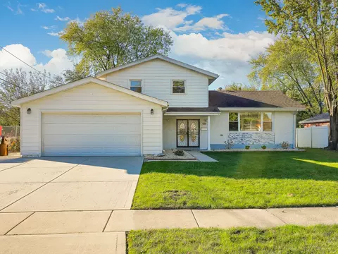 4609 176th St, Country Club Hills, IL 60478